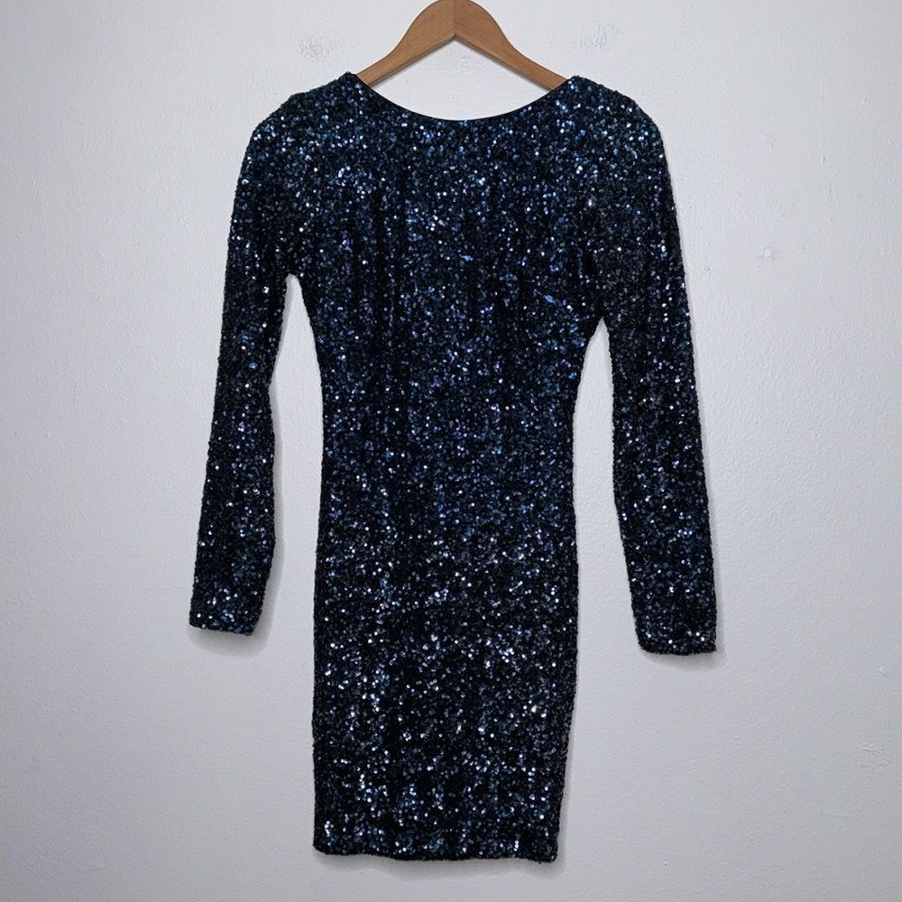 Dress the Population Sequined Deep Back Dress Size Small